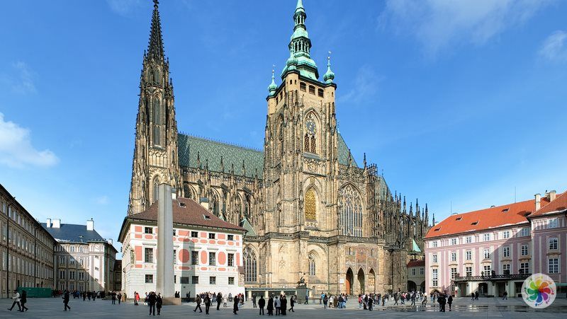 Prag gezilecek yerler, Aziz Vitus Katedrali, Prag Kalesi